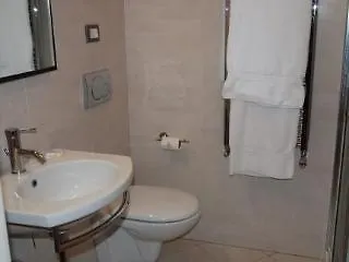 L'Affittacamere Di Venezia Mestre 3*,  Italy