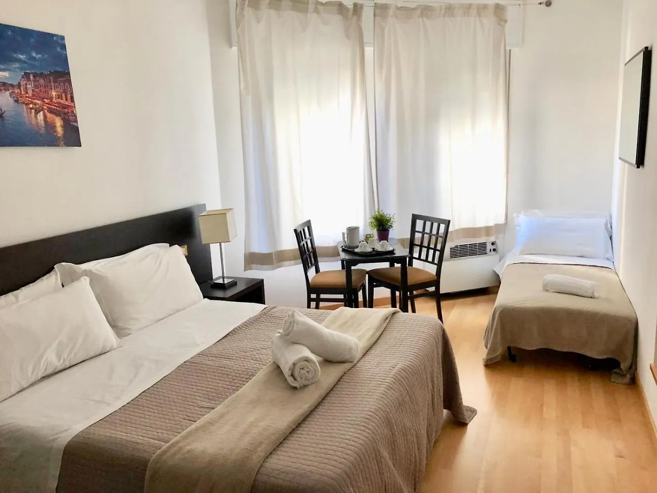 *** Guest house L'Affittacamere Di Venezia Mestre Italy